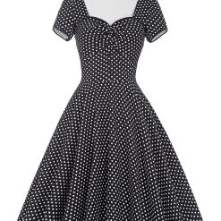 dessin pin up brune de profil robe a pois