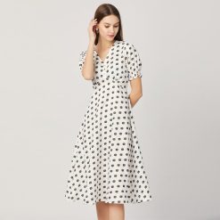 robe a pois kate middleton