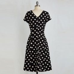 robe a pois sans manche