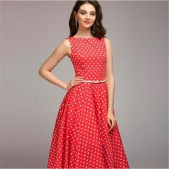 robe sans manche rouge a pois balnc