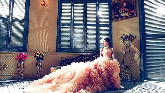 Comment Se Passe Un Essayage De Robe De Mariée ?