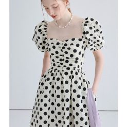 Robe blanche vintage à pois pour femme, longue, décontractée, élégante, manches bouffantes, adt, col carré, grand ourlet, été, streetwear 1